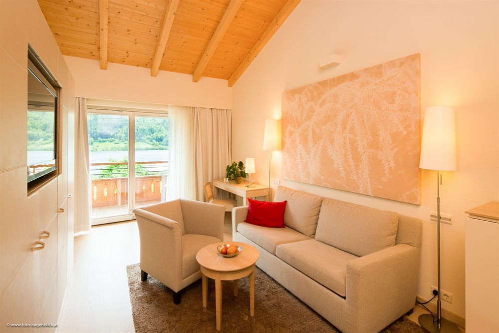 Strandhotel Am Weissensee Exterior foto